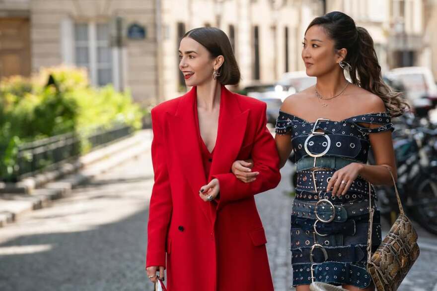 Emily in Paris: Στις 18 Δεκεμβρίου κάνει πρεμιέρα η πέμπτη σεζόν της σειράς - Δείτε τις πρώτες φωτογραφίες