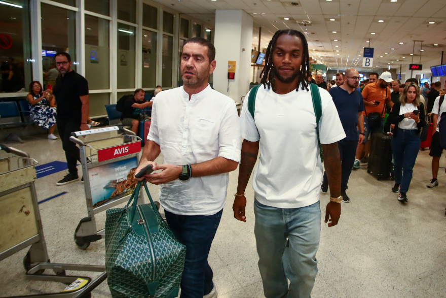 Έφτασε στην Ελλάδα για λογαριασμό του Παναθηναϊκού ο Ρενάτο Σάντσες - «Ήρθα για τίτλους σε μια μεγάλη ομάδα» - Βίντεο, φωτογραφίες 