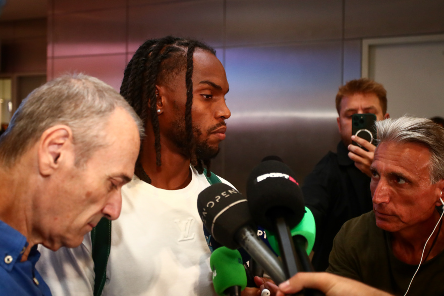 Έφτασε στην Ελλάδα για λογαριασμό του Παναθηναϊκού ο Ρενάτο Σάντσες - «Ήρθα για τίτλους σε μια μεγάλη ομάδα» - Βίντεο, φωτογραφίες 