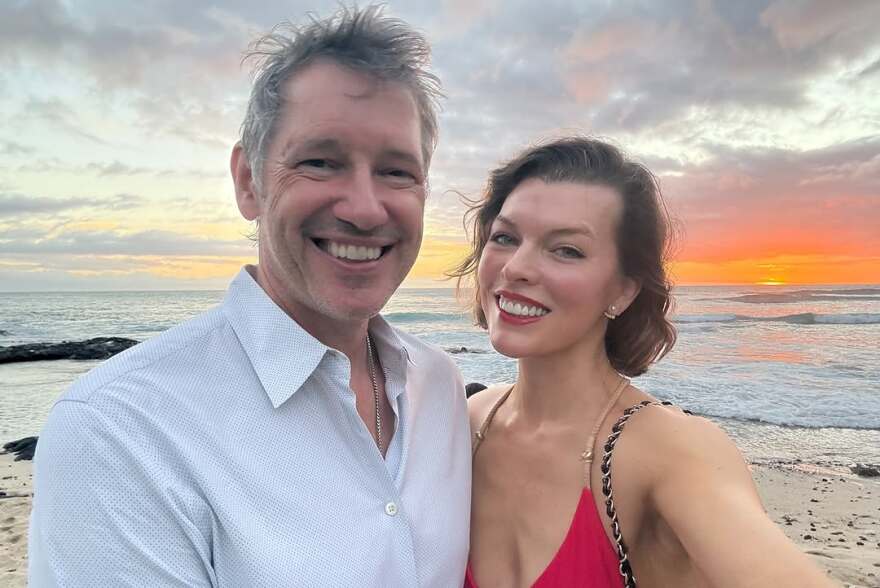 Μίλα Γιόβοβιτς: Είσαι ο πιο σπουδαίος άνθρωπος της ζωής μου, έγραψε για τη 16η επέτειο γάμου με τον σύζυγό της
