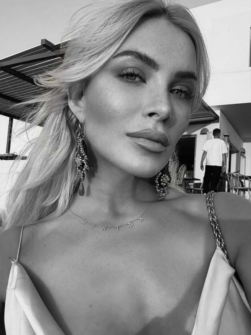 Κατερίνα Καινούργιου: Το φωτογραφικό άλμπουμ από τις διακοπές της με τον Παναγιώτη Κουτσουμπή - Στην εκπνοή του καλοκαιριού, έγραψε