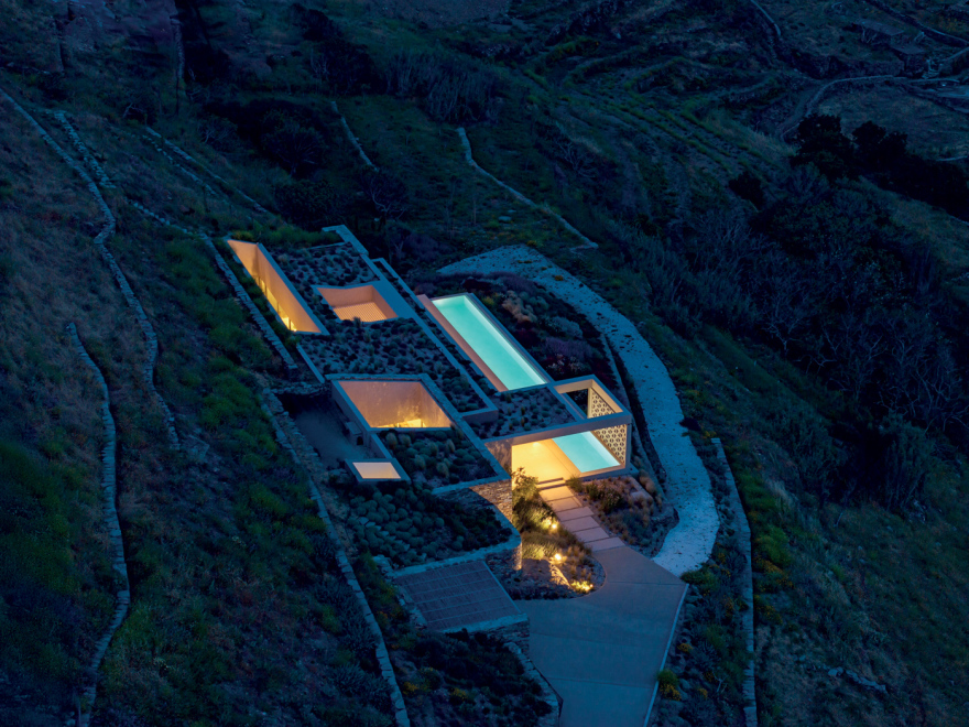Villa Axis: Η κατοικία-γκαλερί με ορίζοντα το Αιγαίο
