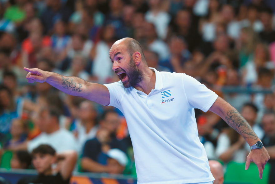 Eurobasket 2025: Με τους τρεις Αντετοκούνμπο κόντρα στην «κατάρα»