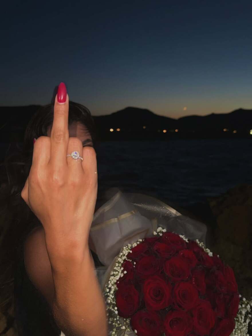 Μαριαλένα Ρουμελιώτη για την πρόταση γάμου από τον Σάκη Κατσούλη: Αξέχαστη μέρα γεμάτη συναισθήματα