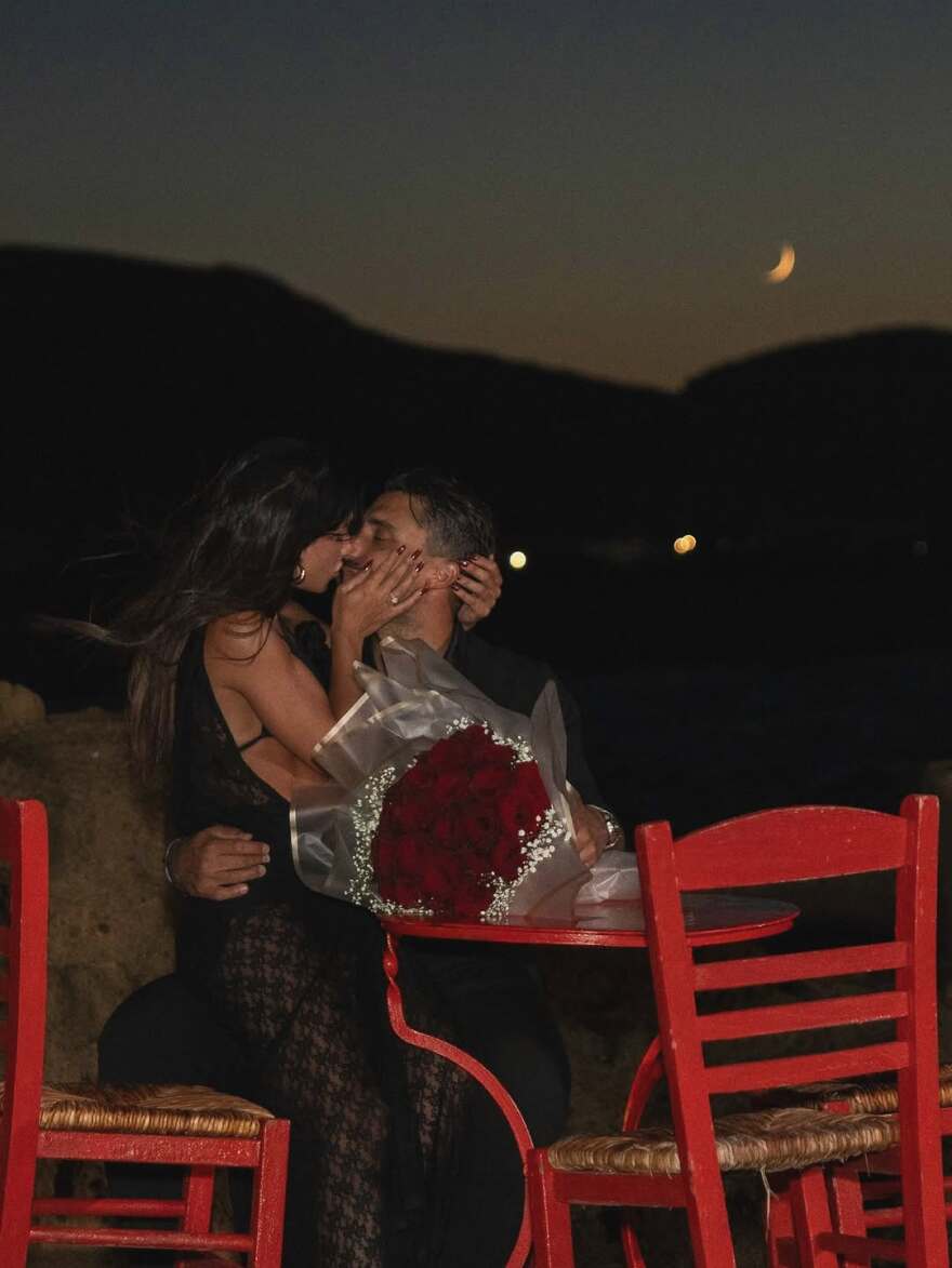 Μαριαλένα Ρουμελιώτη για την πρόταση γάμου από τον Σάκη Κατσούλη: Αξέχαστη μέρα γεμάτη συναισθήματα