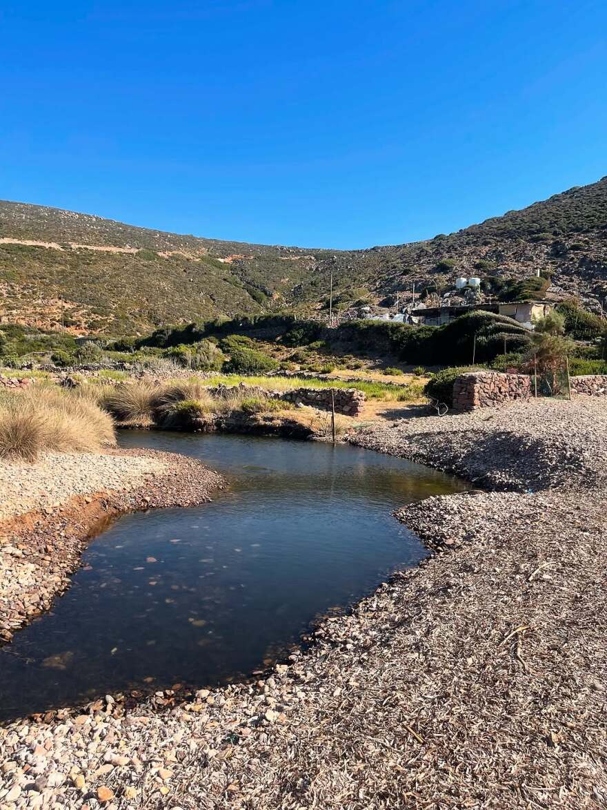 Μαρία Κωνσταντάκη: Όσο πολυσύχναστο και να είναι ένα μέρος πάντα θα υπάρχουν καβάτζες μοναχικότητας
