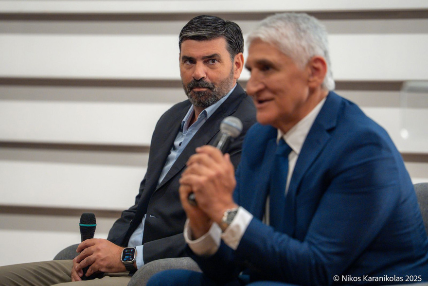 Παρουσιάστηκε στη Λεμεσό η αυτοβιογραφία του Παναγιώτη Γιαννάκη «Τρωτός – Άτρωτος» 
