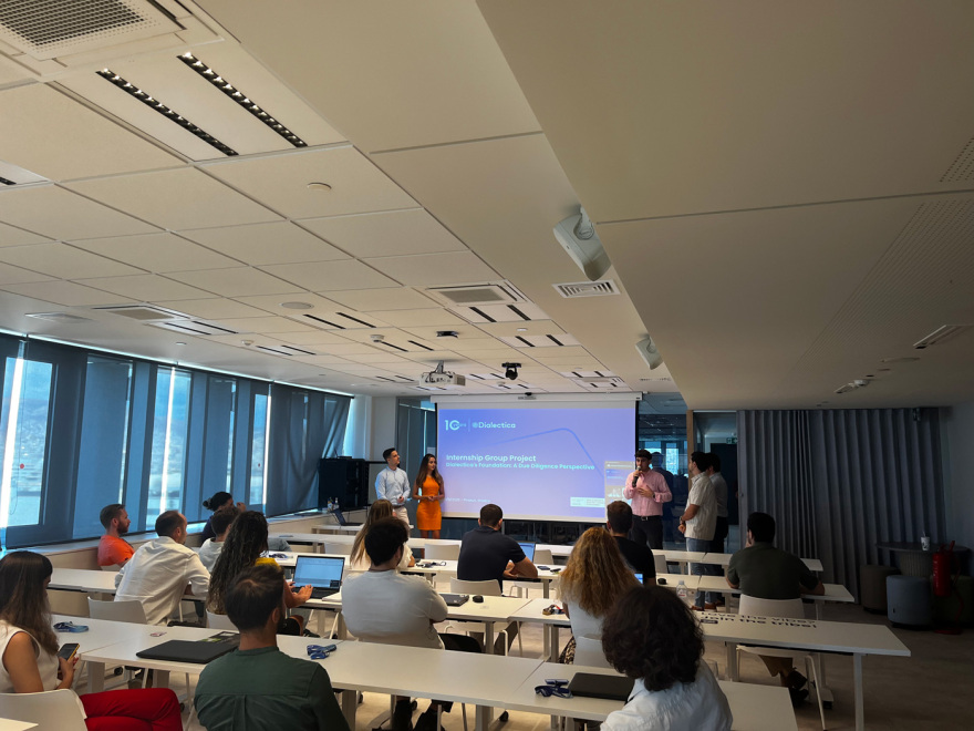 Η Dialectica Στηρίζει Έμπρακτα τη Νέα Γενιά
