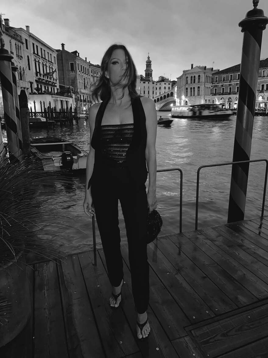 Η Βίκυ Καγιά δημοσίευσε νέες φωτογραφίες της από τη Βενετία