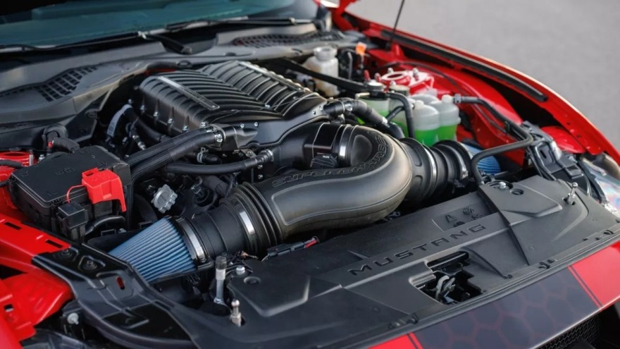 Η Shelby αγριεύει τη Ford Mustang Dark Horse