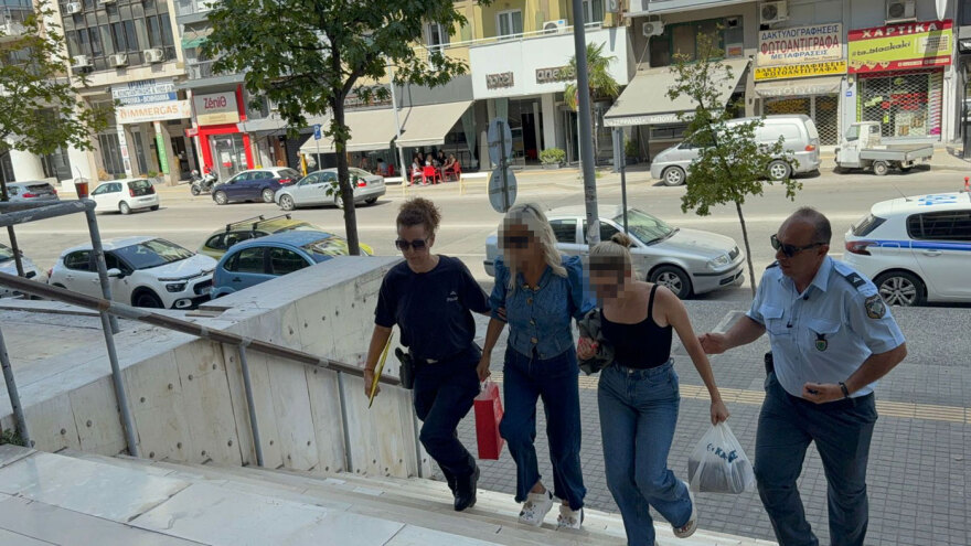 Δίωξη για κακούργημα στην 45χρονη με την Porsche για το τροχαίο - Οι κατηγορίες που αντιμετωπίζει, είχε πάρει ηρεμιστικό