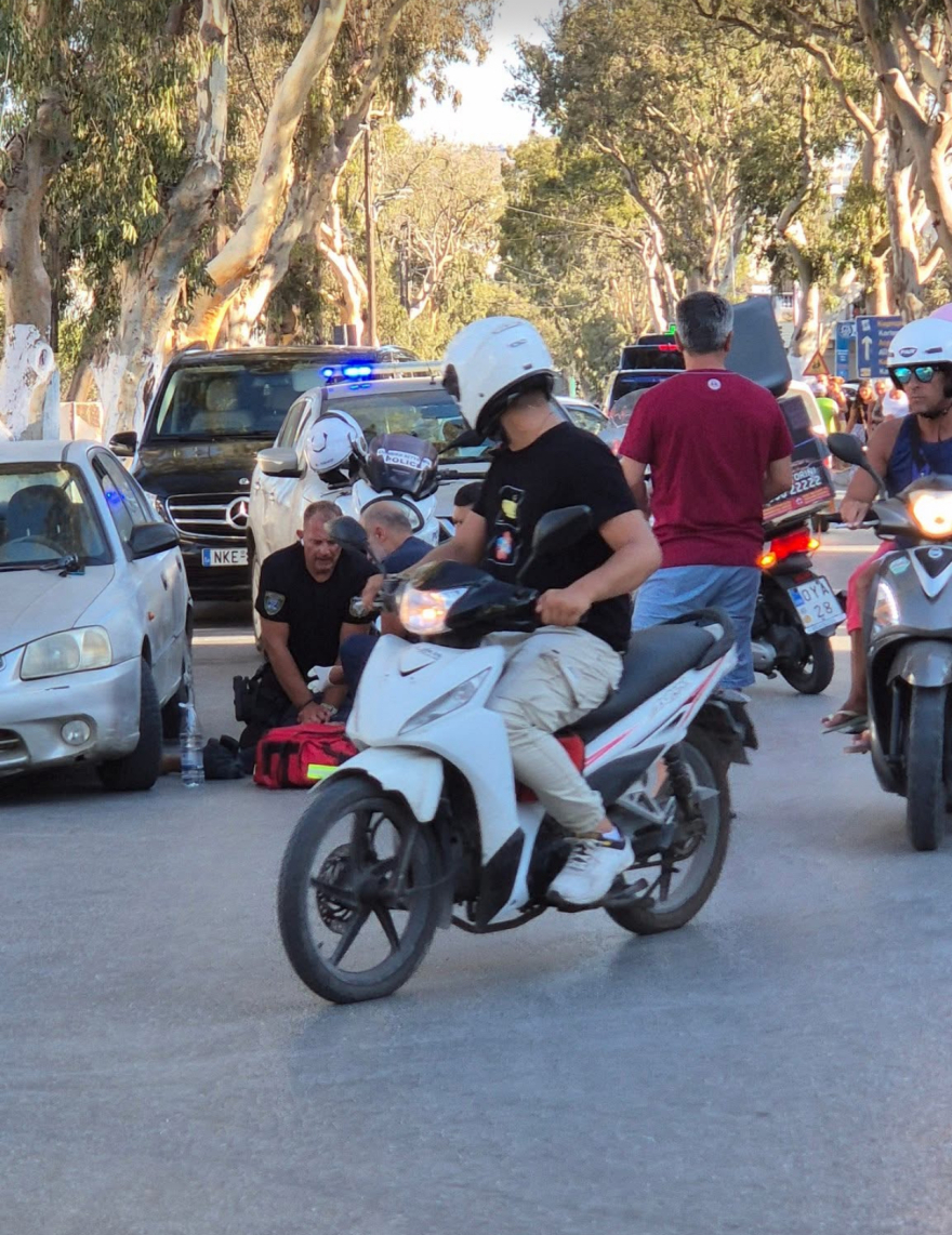 Ήρωας αστυνομικός έσωσε τη ζωή πολίτη που έχασε τις αισθήσεις του στη Σαντορίνη - Του έκανε ΚΑΡΠΑ επί 20 λεπτά