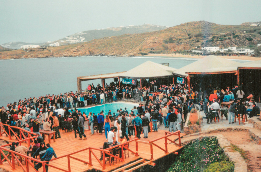 Νίκος Δακτυλίδης, ο άνθρωπος που έφτιαξε τον μύθο του Cavo Paradiso