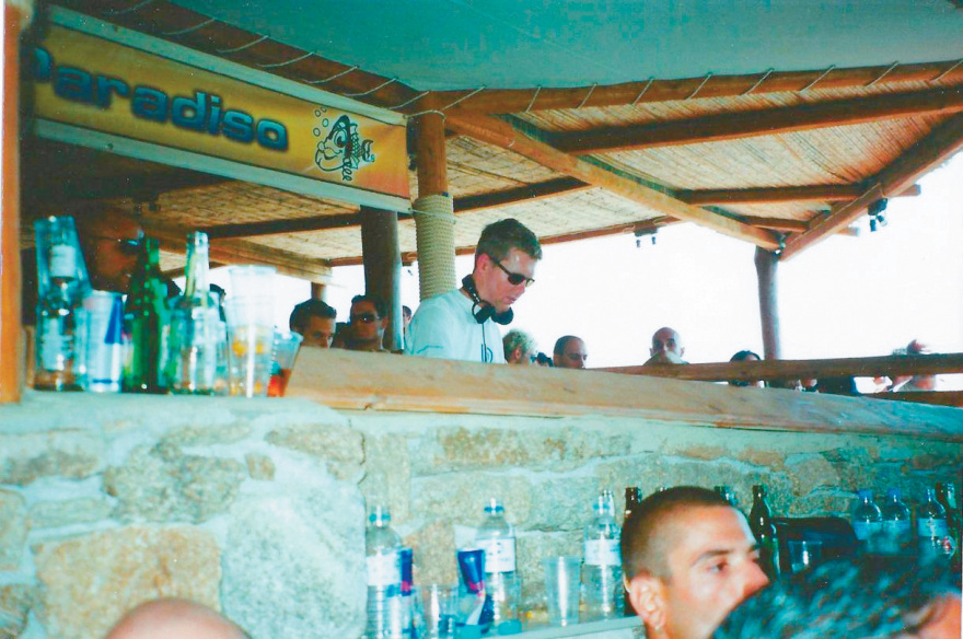 Νίκος Δακτυλίδης, ο άνθρωπος που έφτιαξε τον μύθο του Cavo Paradiso