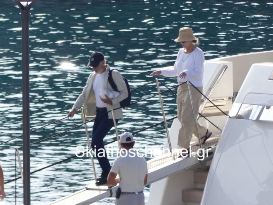 Ο Τομ Χανκς βρέθηκε στη Σκιάθο με τη Ρίτα Γουίλσον