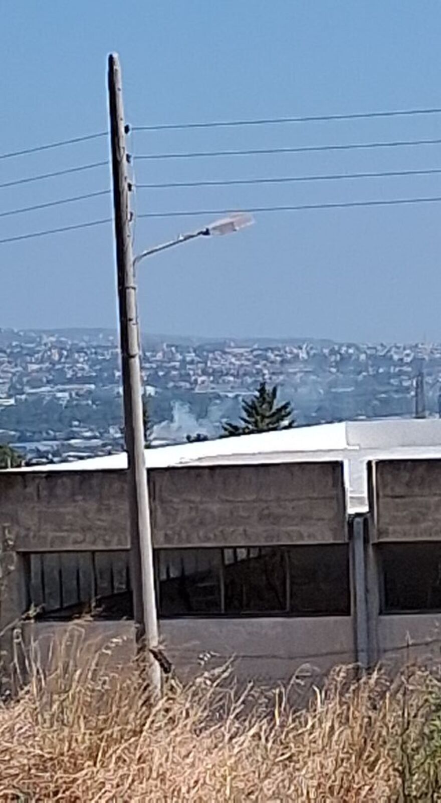 Φωτιά τώρα σε φυτώριο στο Μενίδι - Επιχειρεί και ελικόπτερο στο σημείο