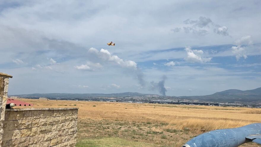 Σε ύφεση η φωτιά στην Πυλαία Θεσσαλονίκης 