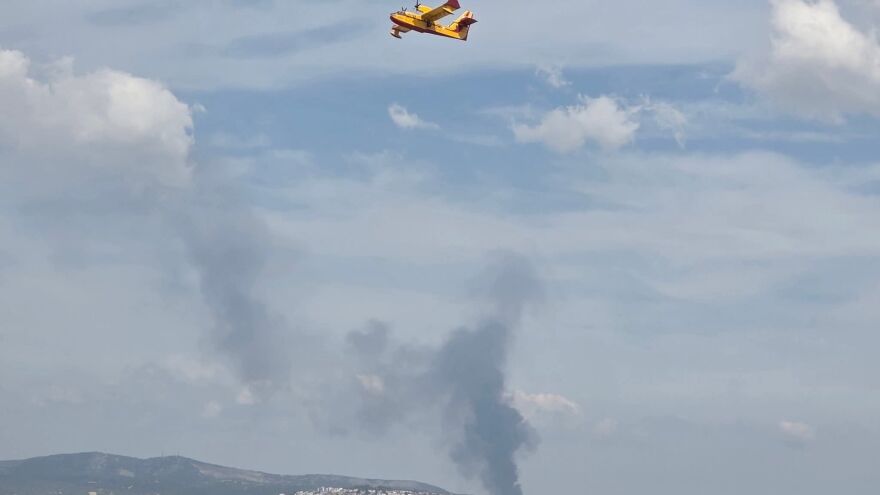 Σε ύφεση η φωτιά στην Πυλαία Θεσσαλονίκης 