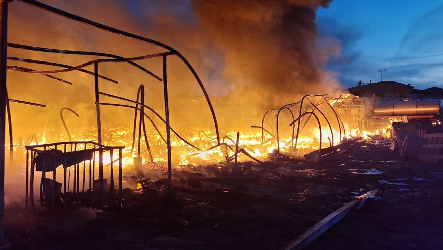 Φωτιά σε ελαιοτριβείο στην Ορμύλια Χαλκιδικής