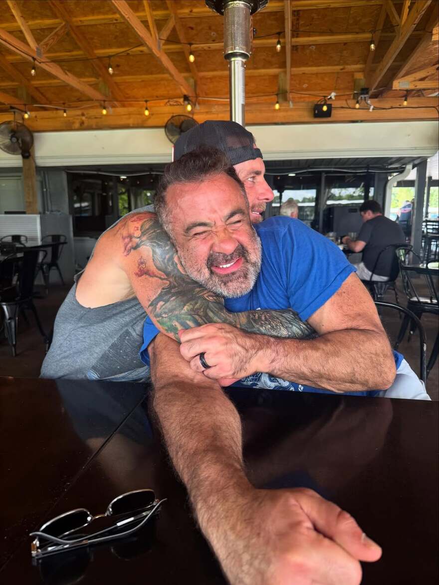 Η Κρίστεν Μπελ γιορτάζει τα 21 χρόνια νηφαλιότητας του Νταξ Σέπαρντ: «Είμαι αιώνια ευγνώμων που σε έχω»