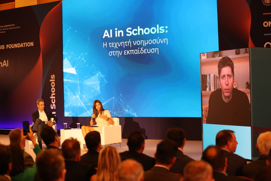 Μητσοτάκης στη συζήτηση με τον Άλτμαν: Η χρήση της Τεχνητής Νοημοσύνης μπορεί να βοηθήσει τους δασκάλους μας να γίνουν πιο παραγωγικοί