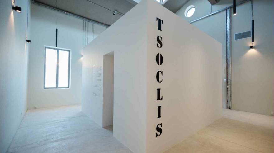 Η εικαστική έκθεση «Symbols ΙΙΙ- ΕΝΤΡΟΠΙΑ» επέστρεψε δυναμικά στα Αισχύλεια 