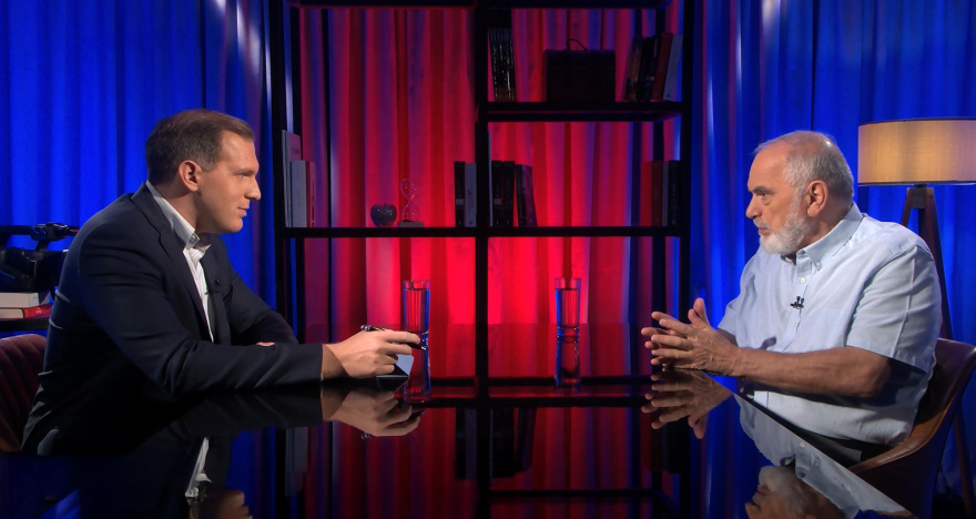 Φιλόπουλος στο protothema: Ο καρκίνος αυξάνεται στις νεότερες ηλικίες - Οι ασθενείς να μη φοβούνται και να εμπιστεύονται την επίσημη ιατρική