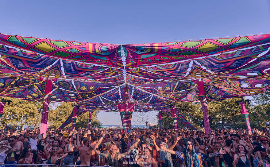 FREE EARTH FESTIVAL: Διεθνές Κατασκηνωτικό Φεστιβάλ Ηλεκτρονικής Μουσικής