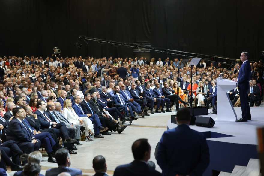 mitsotakis__10__2