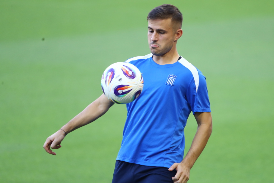 Εθνική ποδοσφαίρου: Η τελευταία προπόνηση πριν το ματς με τη Δανία - Βίντεο, φωτογραφίες 