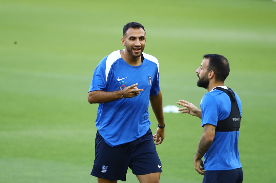 Εθνική ποδοσφαίρου: Η τελευταία προπόνηση πριν το ματς με τη Δανία - Βίντεο, φωτογραφίες 