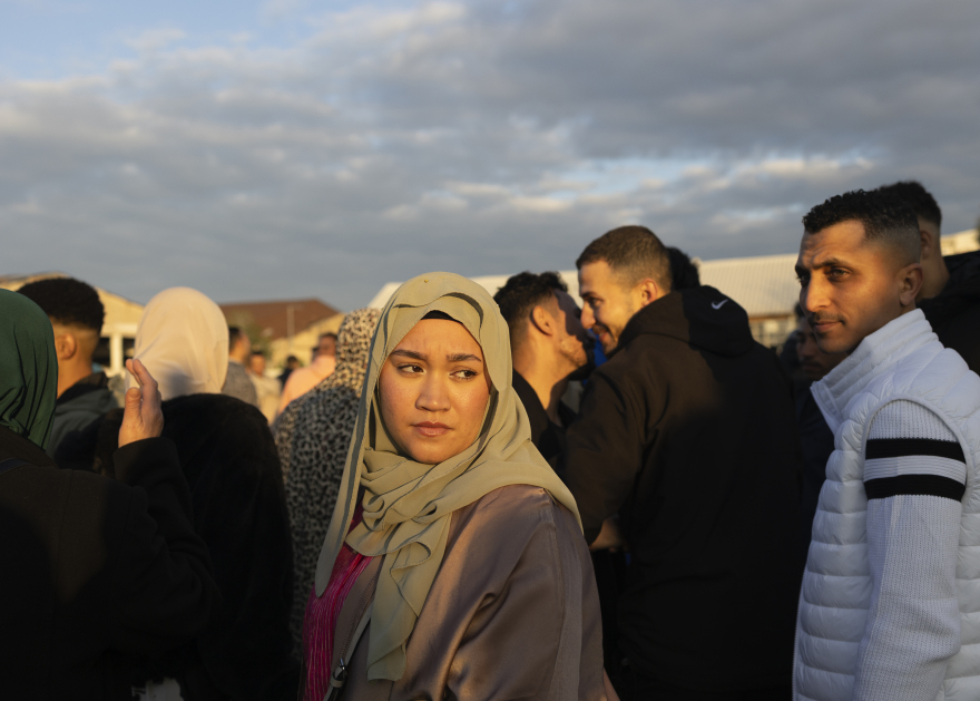 WHIS.P.E.R.S: Οι φωτογραφίες ως οπτικά «ποιήματα»