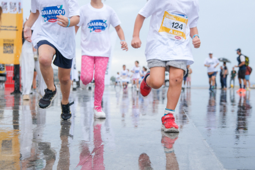 Η μεγάλη στιγμή για το 14ο Spetses Mini Marathon έφτασε