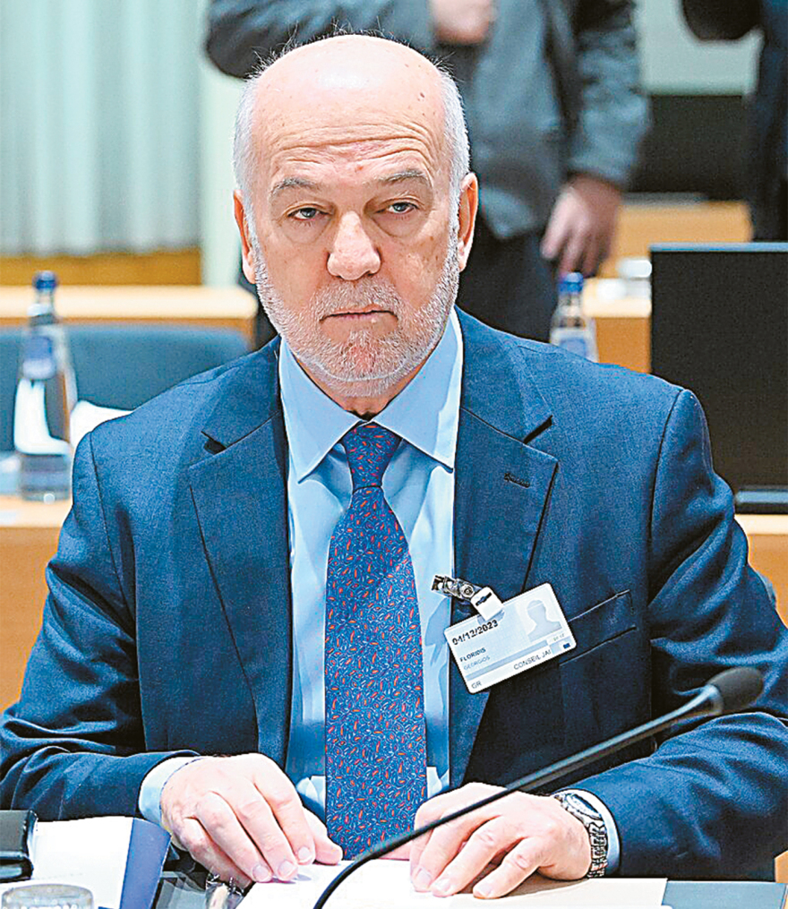 Ιατροδικαστική Πάτρας: Νέα υπόθεση που θυμίζει Μουρτζούκου και Πισπιρίγκου - Ύποπτος θάνατος βρέφους 2,5 μηνών Ιατροδικαστική Πάτρας: Νέα υπόθεση που θυμίζει Μουρτζούκου και Πισπιρίγκου - Ύποπτος θάνατος βρέφους 2,5 μηνών
