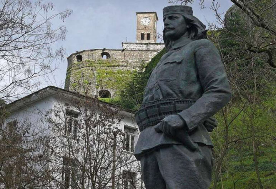 Τσερτσίζ Τόπουλι: Ο εθνικιστής Αλβανός λήσταρχος και τα εγκλήματά του σε βάρος των Ελλήνων