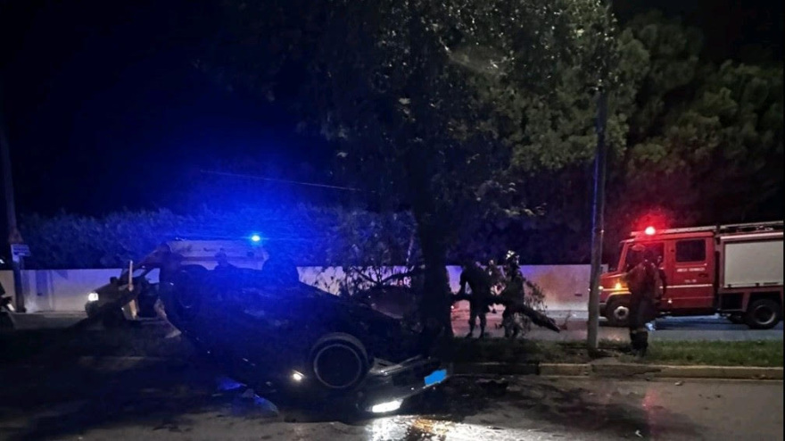 «Γιατί μας το έκανες αυτό;» - Θρήνος για τη 19χρονη Κάτια που σκοτώθηκε σε τροχαίο στην Καλαμάτα 
