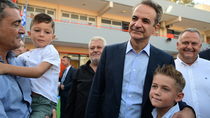 In the 8th New Philadelphia Primary School Mitsotakis - The school was renovated with the 