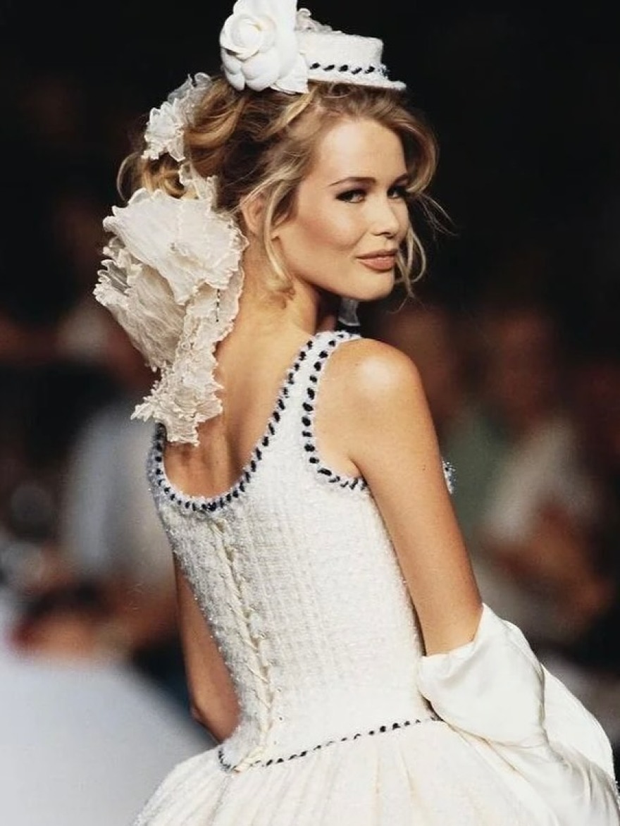 Καρλ Λάγκερφελντ: Σαν σήμερα γεννήθηκε - «Το να είμαι η μούσα του ήταν προνόμιο» έγραψε η Κλόντια Σίφερ
