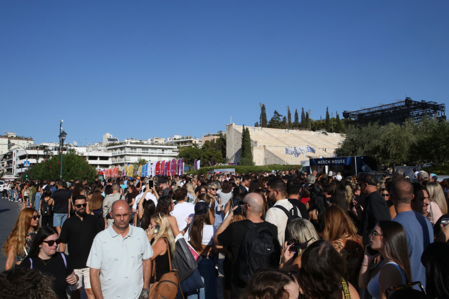 Η Άννα Βίσση ξεσήκωσε ξανά το Καλλιμάρμαρο σε μια φαντασμαγορική βραδιά - Δείτε βίντεο και φωτογραφίες