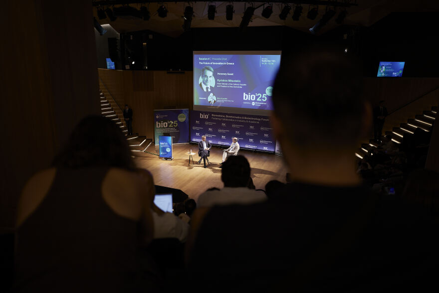 Για υπουργείο που θα ασχολείται ειδικά με την έρευνα και την ανάπτυξη, μίλησε ο Μητσοτάκης στο «Bio3 Forum 2025»