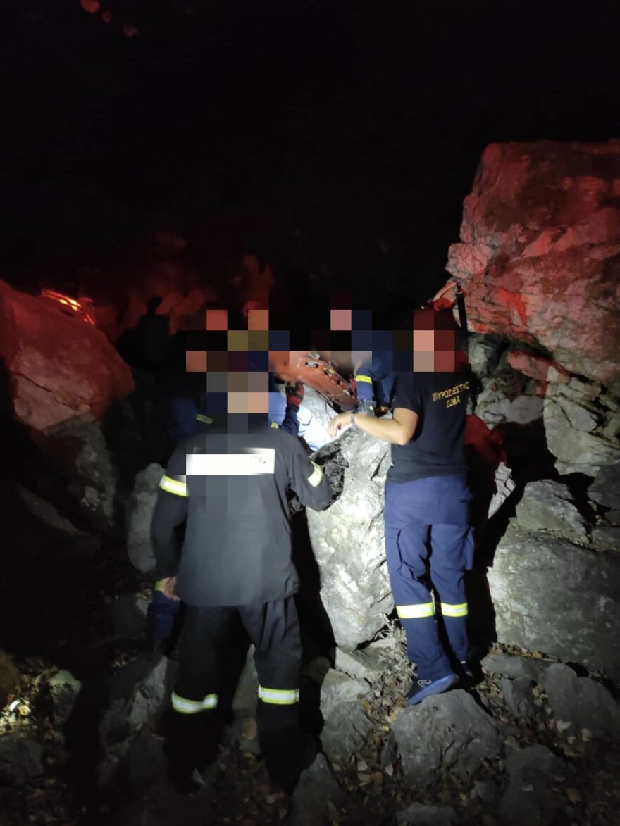 Τραυματίστηκε 14χρονος που είχε εγκλωβιστεί στα λατομεία του Ασβεστοχωρίου Θεσσαλονίκης - Δείτε φωτογραφίες 