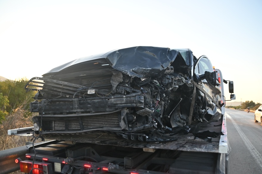 Τροχαίο με τρεις τραυματίες σε επαρχιακή οδό του Ναυπλίου - Δείτε φωτογραφίες
