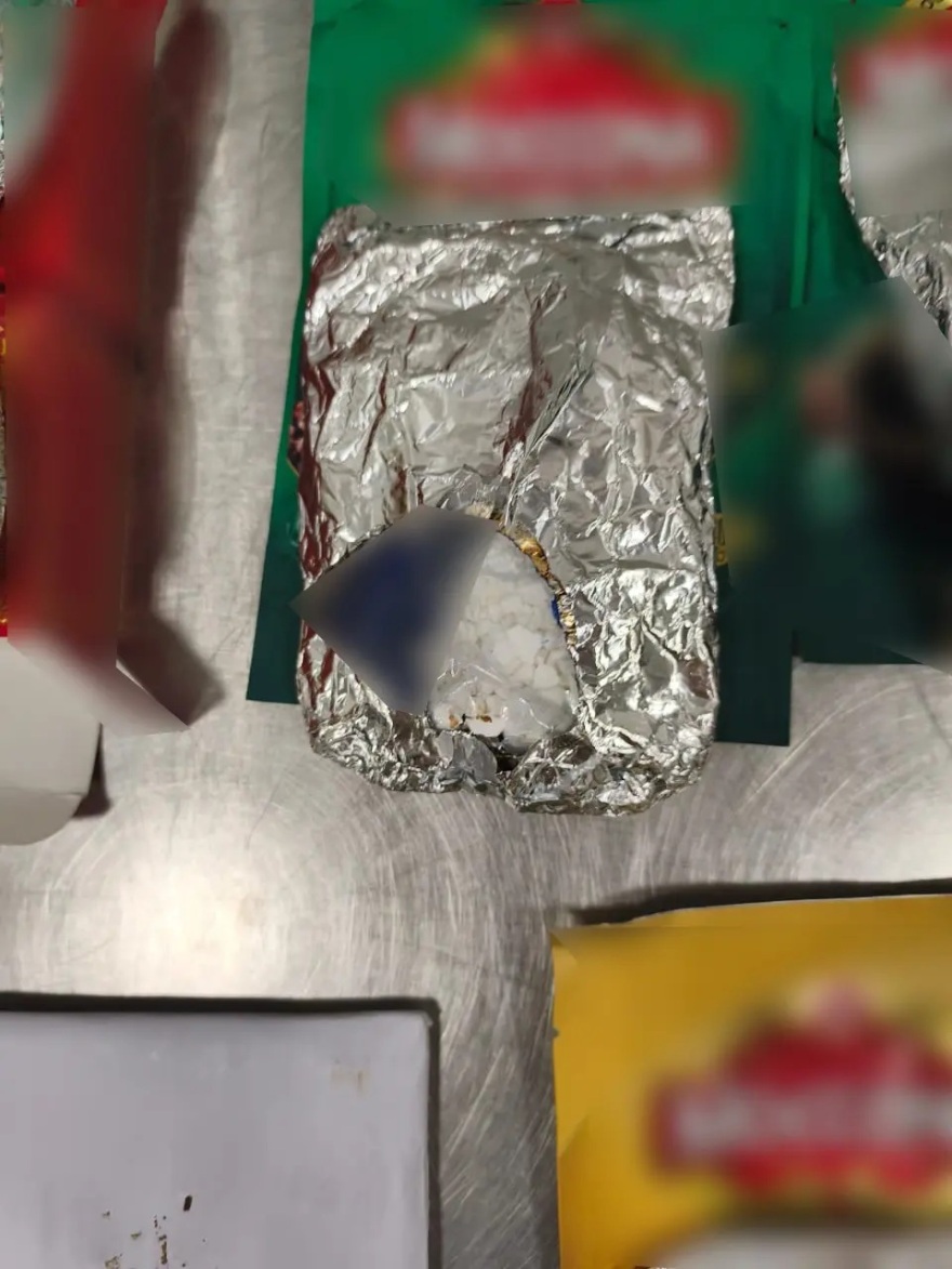 Έπιασαν μέλος διεθνούς κυκλώματος στο «Ελ. Βενιζέλος» με ηρωίνη άνω των 8 κιλών