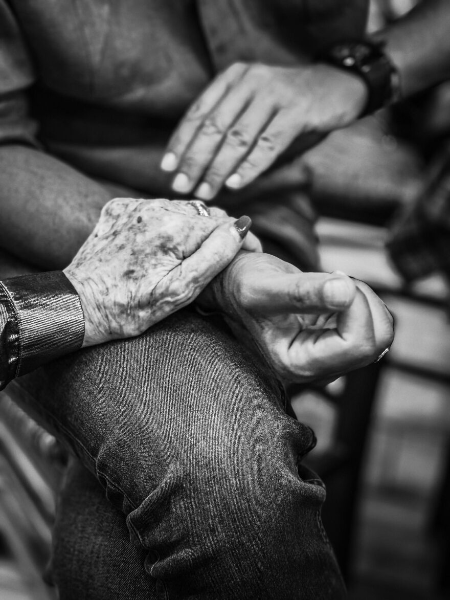 Νάνα Μούσχουρη και Νίκος Αλιάγας στα Βλάχικα της Βάρης
