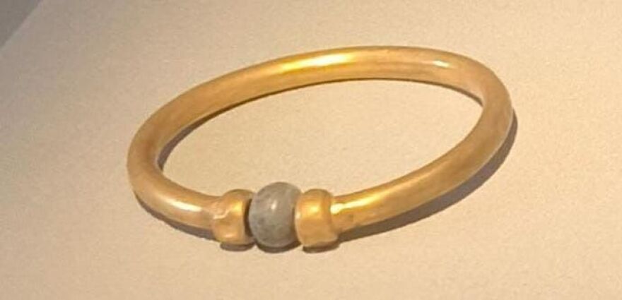 Αίγυπτος: Χρυσό βραχιόλι από την εποχή των Φαραώ κλάπηκε και κατέληξε σε χυτήριο - Τέσσερις συλλήψεις