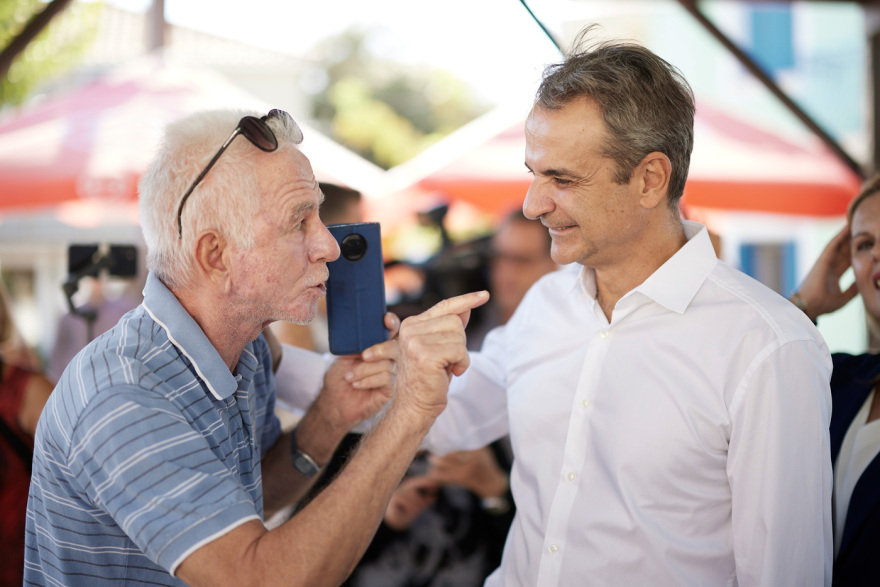 Mitsotakis from Lemnos: We corrected an injustice with the equation of the VAT reduction for islands with residents under 20,000 - Video