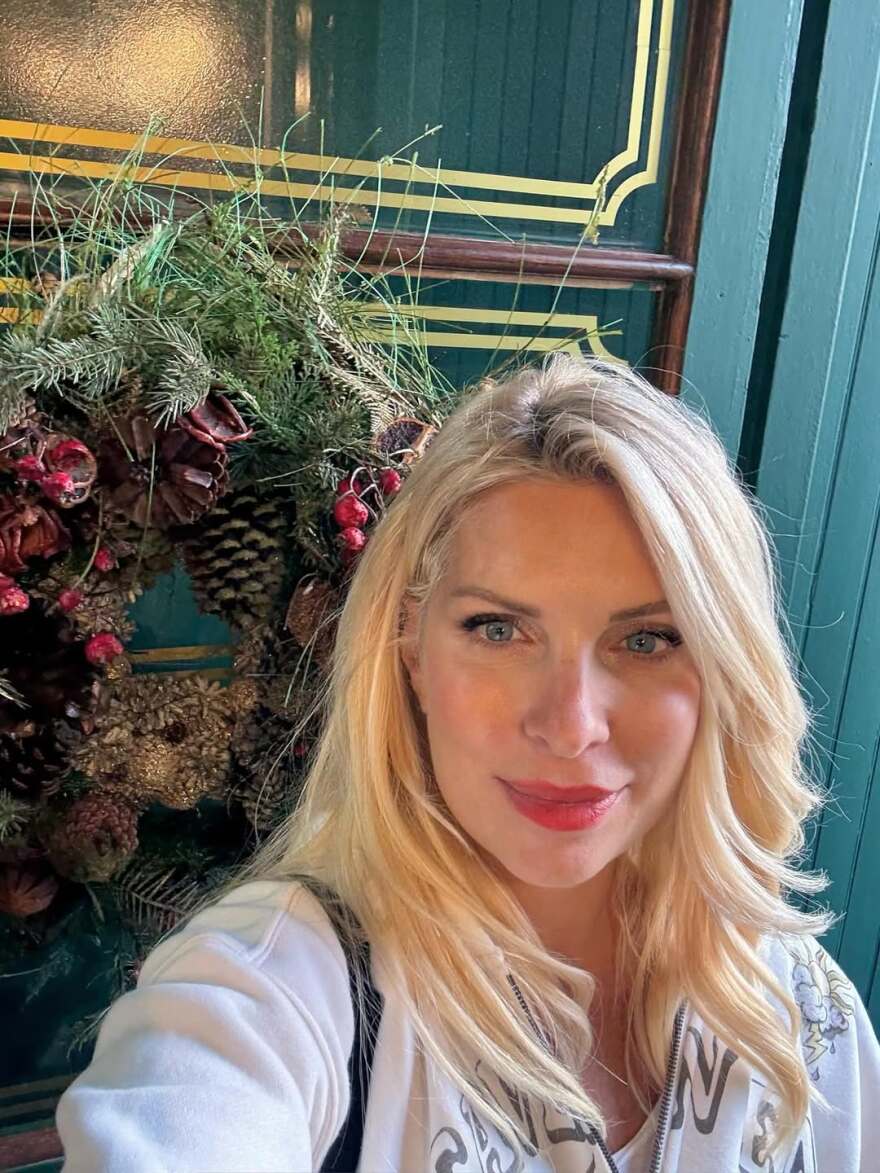 Ελένη Μενεγάκη από το Εδιμβούργο: Κάθε τέλος ενός ταξιδιού είναι η αρχή για το επόμενο