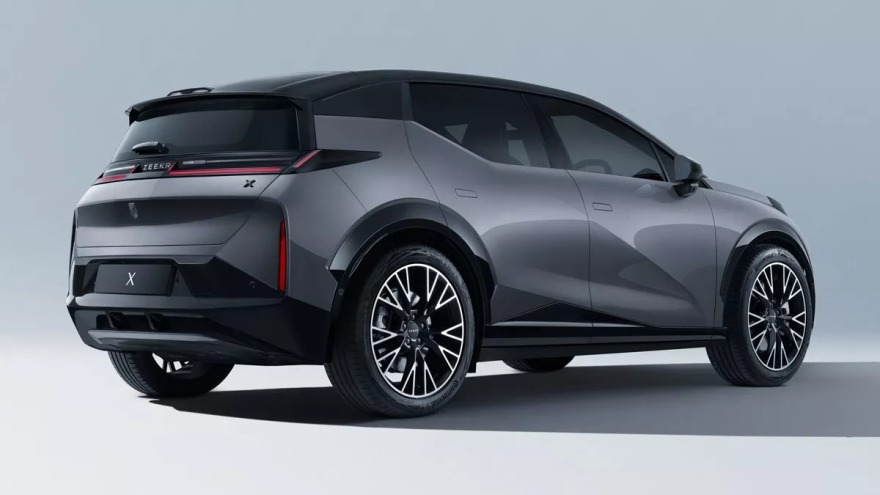 Με αυξημένη απόδοση για το Zeekr X