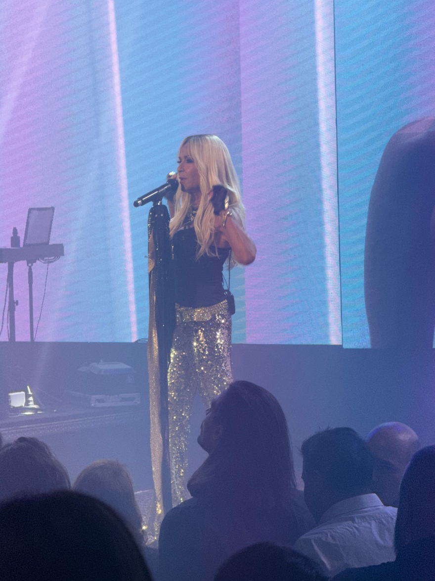 Η πρεμιέρα της Άννας Βίσση στη Θεσσαλονίκη, στο κατάμεστο Barbarella - Δείτε βίντεο και φωτογραφίες