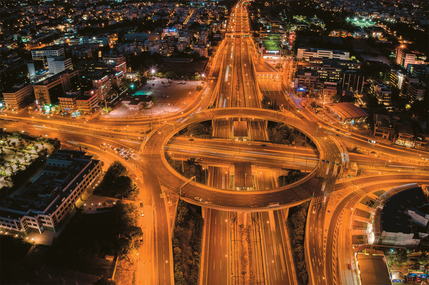 Οι δρόμοι έχουν τη δική τους ιστορία: Πώς χτίστηκε χιλιόμετρο χιλιόμετρο το εθνικό οδικό δίκτυο εδώ και 200 χρόνια